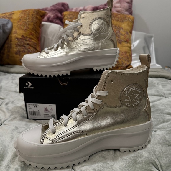❤️ NIB! Converse Run Star Hike Hi Western Gold Platform Sneakers, W9.5 M8 - Picture 4 of 10